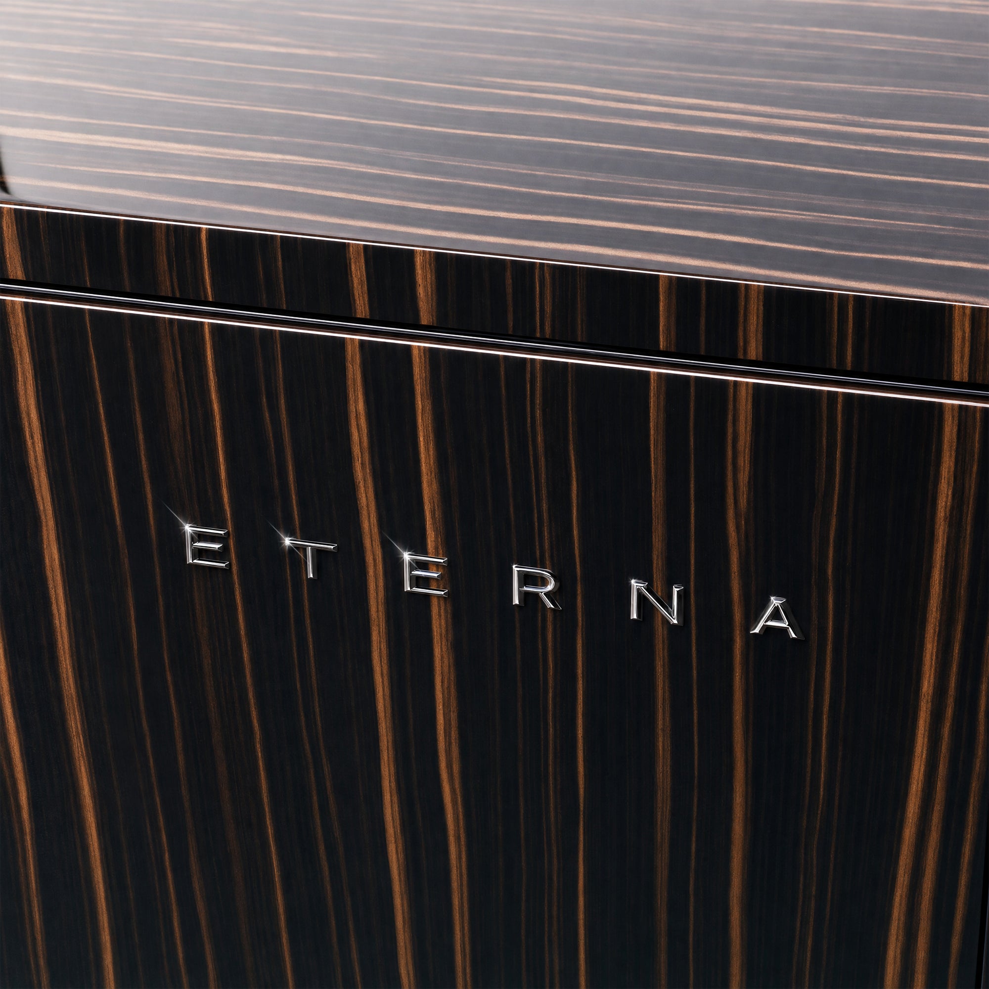 Eterna™ Watch Winder Cabinet