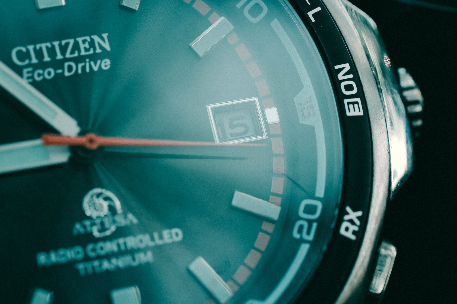 Steel Watch Safe for Luxury Watches: 2026 Guide